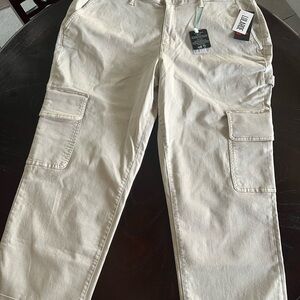 Lularoe Women’s Tan Cargo Pants